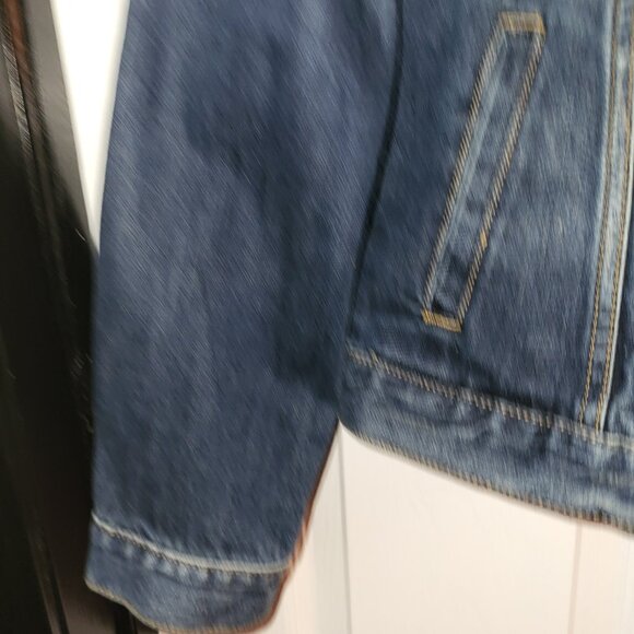 Bill Blass Trucker Jean Jacket, Medium Blue, size Med - Picture 8 of 14